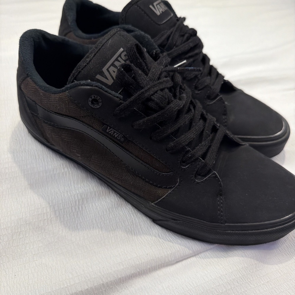 Vans Men's Black Suede Canvas Low‎ Top Skate Shoes Size 10.5 - Picture 3 of 9